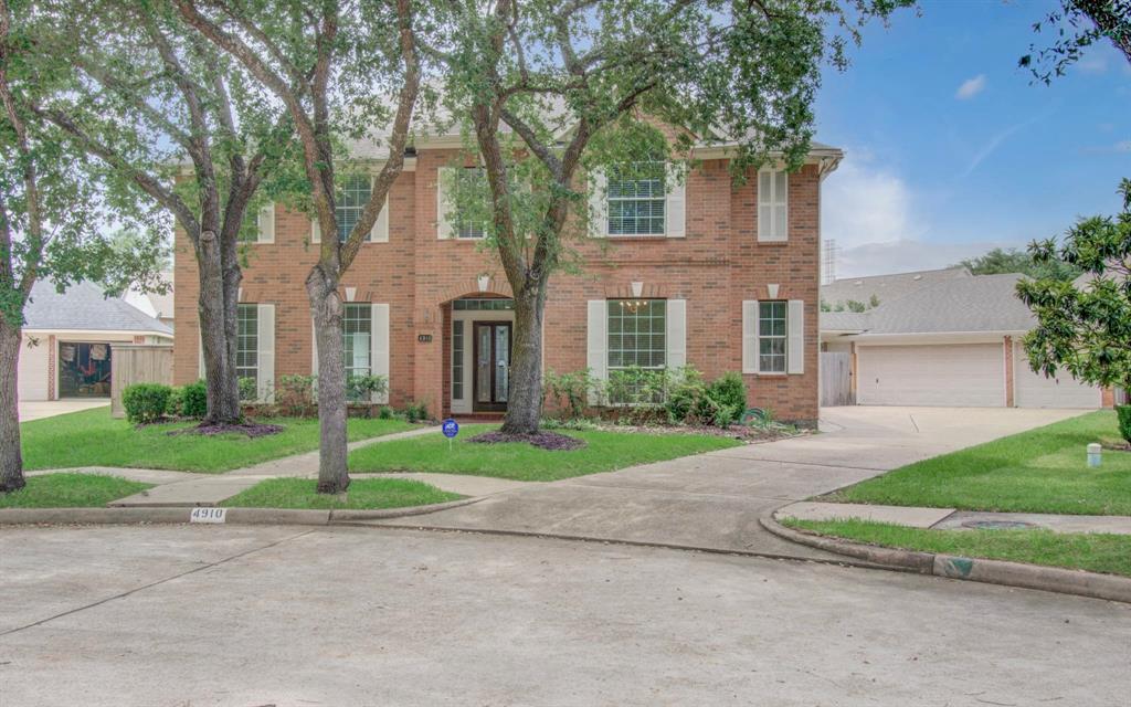 Oyster Loop Ct, Sugar Land, TX 77478
