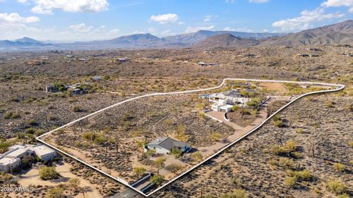 37801 N Stirrup Cir, Carefree, AZ, 85377-4333 | Card Image