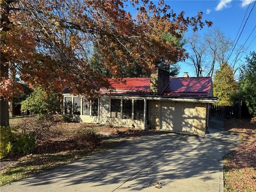 119 Oberdick Dr, Elizabeth Twp, PA, 15135-2211 | Card Image