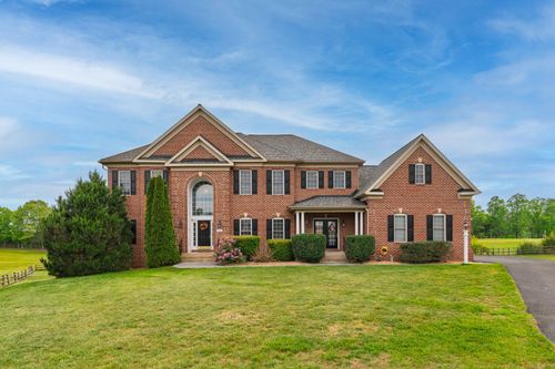 4 Jackson Pl, MIDDLETOWN, VA, 22645-3990 | Card Image