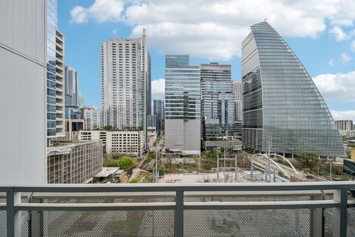 unit-1211-222 West Ave, Austin, TX, 78701-4657 | Card Image