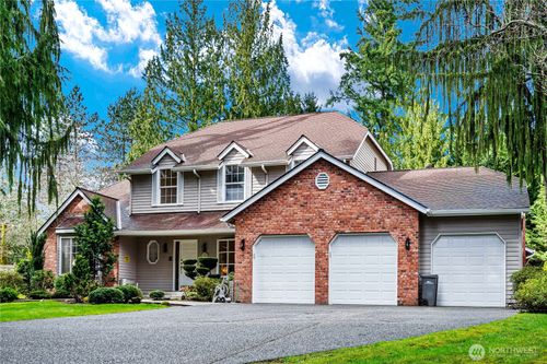 7309 233rd Pl Ne, Redmond, WA, 98053-7970 | Card Image