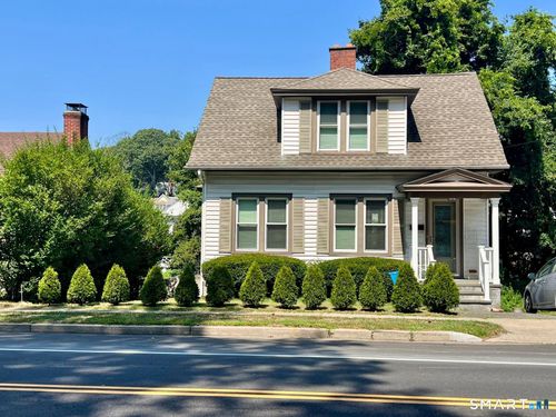 324 Villa Ave, Fairfield, CT, 06825-1943 | Card Image