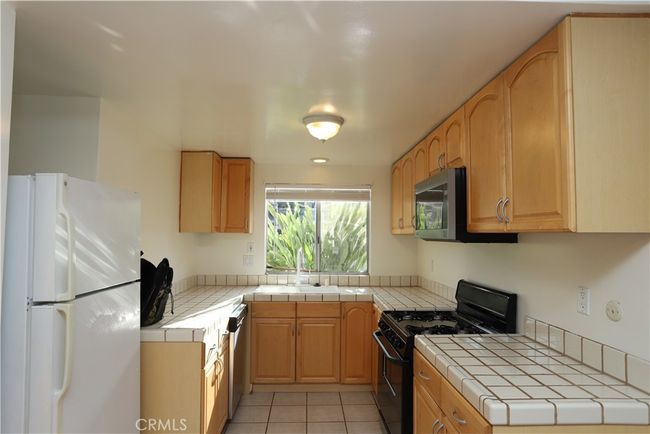 Kitchen | Image 9