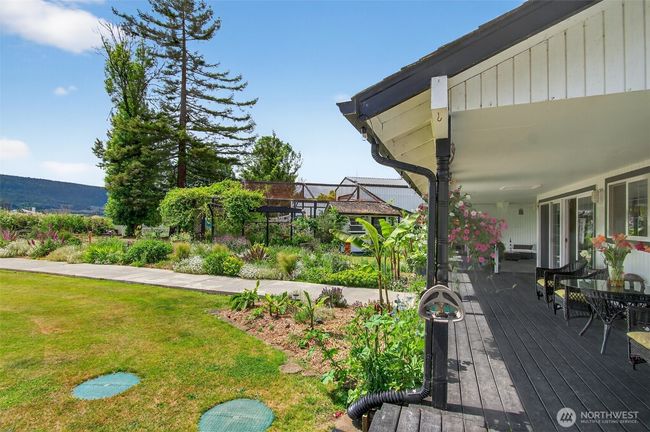 10 E Sunny Sands Rd, House other with 4 bedrooms, 2 bathrooms and 10 parking in Cathlamet WA | Image 36