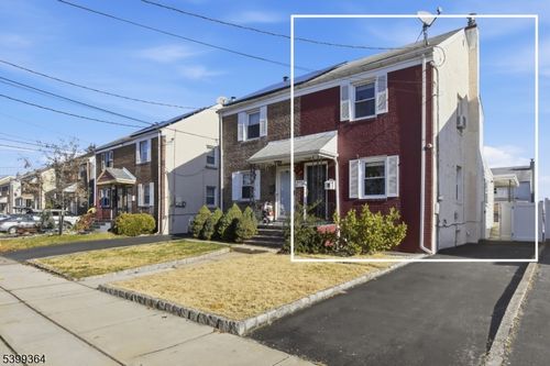 622 Clarkson Ave, Elizabeth, NJ, 07202-2709 | Card Image