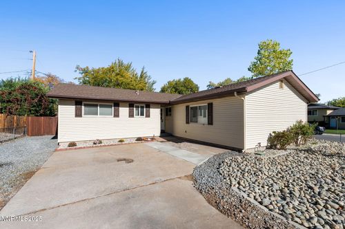 3264 Barbara Cir, Reno, NV, 89503-3801 | Card Image
