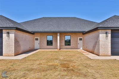 390 Kristi Path, Home with 3 bedrooms, 2 bathrooms and null parking in Abilene TX | Image 3