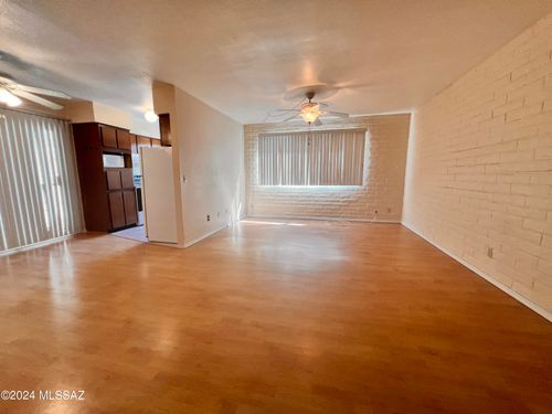227-8450 E Old Spanish Trail, Tucson, AZ, 85710 | Card Image