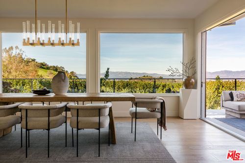 12047 Summit Cir, Beverly Hills, CA, 90210-1375 | Card Image