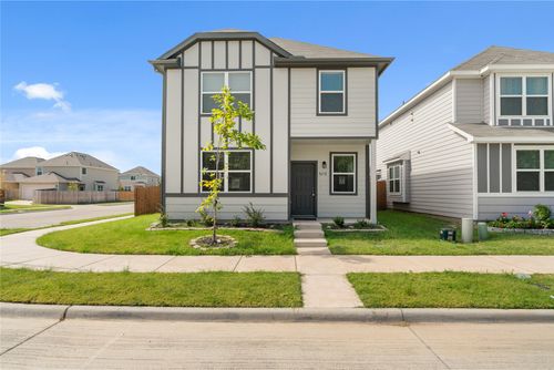 5672 Shore Point Trl, Fort Worth, TX, 76119-7064 | Card Image