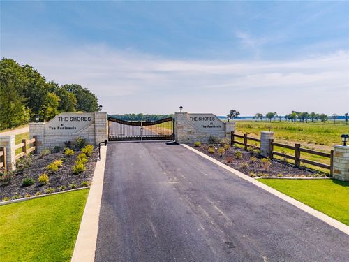 651 Shores Dr, Honey Grove, TX, 75446 | Card Image