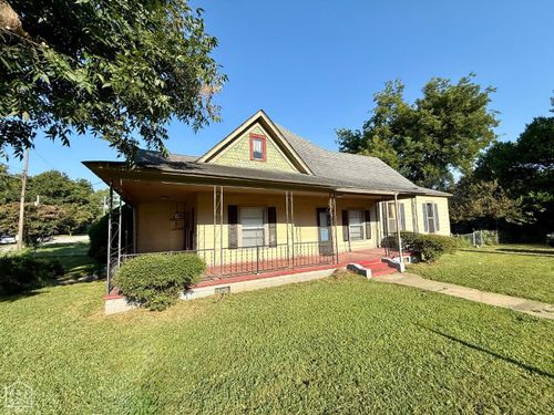 904 W Oak Ave, Jonesboro, AR, 72401-3809 | Card Image