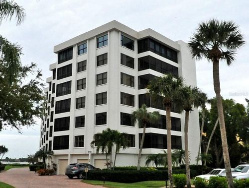 apt-404b-8735 Midnight Pass Rd, SARASOTA, FL, 34242-2888 | Card Image