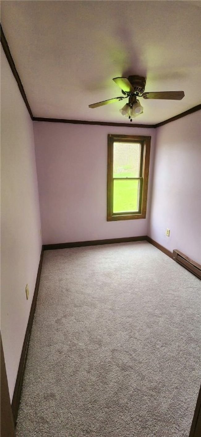 1835 Hillside Ave, House other with 3 bedrooms, 1 bathrooms and null parking in Ellwood City PA | Image 7