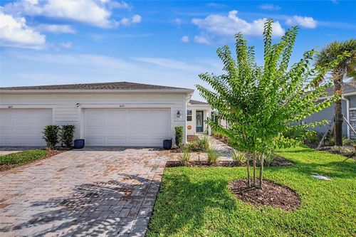 6025 Timberdale Ave, Wesley Chapel, FL, 33545-5386 | Card Image
