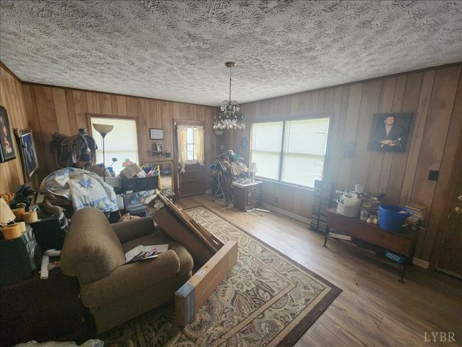 1028 Whitt Loop, House other with 3 bedrooms, 2 bathrooms and null parking in Alton VA | Image 5