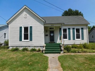 210 Noel Avenue, House other with 3 bedrooms, 1 bathrooms and null parking in Frankfort KY | Image 1