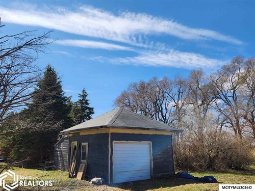 20113 200th St, Mason City, IA, 50401-9021 | Card Image