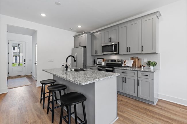 223 Panther Dr, Townhouse with 3 bedrooms, 3 bathrooms and 1 parking in Murfreesboro TN | Image 8