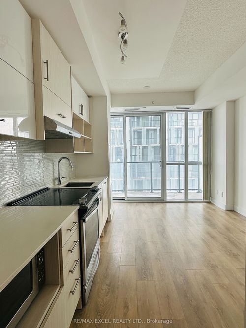 1309-128 Fairview Mall Dr, Toronto, ON, M2J0E8 | Card Image