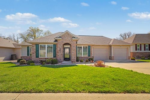 6 Parkridge Dr, Bella Vista, AR, 72715-2406 | Card Image