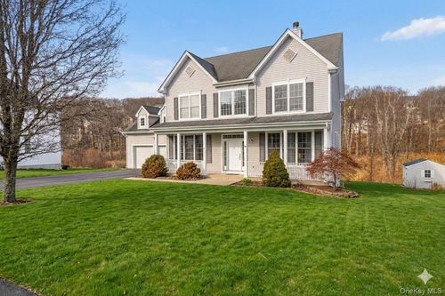 5 Oldwyck Cres, Highland Mills, NY, 10930-8311 | Card Image
