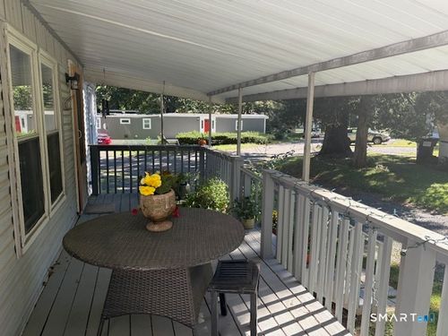 33 Green Acres Park Dr, Westbrook, CT, 06498-2054 | Card Image