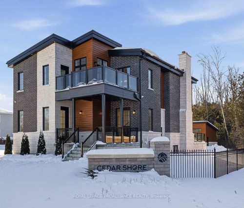 213 Suzanne Mess Blvd, Cobourg, ON, K9A3L3 | Card Image