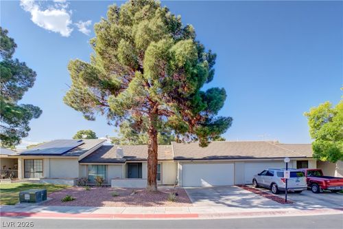 5620 Roseridge Ave, Las Vegas, NV, 89107-1565 | Card Image