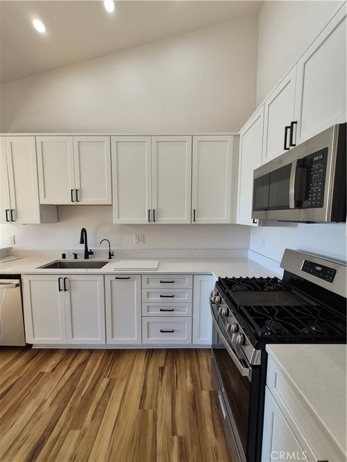 1970 San Bruno, Newport Beach, CA, 92660-4536 | Card Image