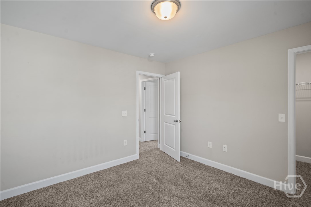 Residential in Richmond Hill 4