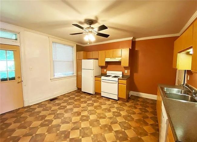 244 - 242 Shaler St, Townhouse with 6 bedrooms, 3 bathrooms and null parking in Mt Washington PA | Image 20