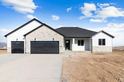 203-445 Andrew Dr, Manti, UT, 84642-3002 | Card Image