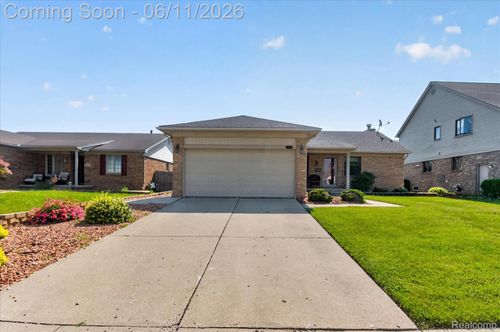 15125 Churchill Blvd, Southgate, MI, 48195-2630 | Card Image