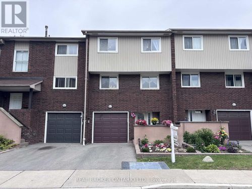 81 Permfield Path, Etobicoke, ON, M9C4Y5 | Card Image