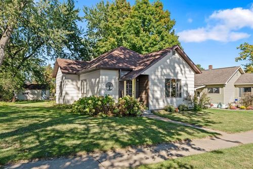 105 6th Avenue, Shell Lake, WI, 54871 | Card Image