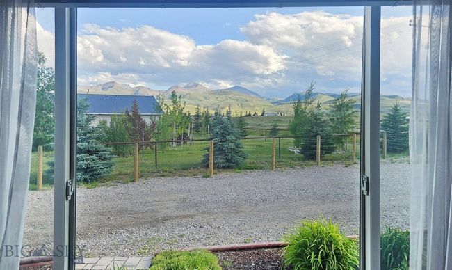 front window view | Image 28