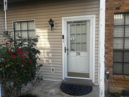 20-10926 Old Hammond Hwy, Baton Rouge, LA, 70816-8343 | Card Image