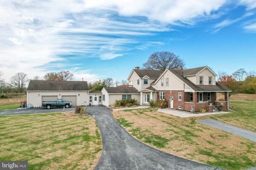 3989 Kump Station Rd, TANEYTOWN, MD, 21787-1635 | Card Image