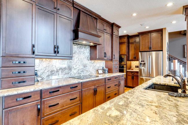 44 Sage Hill Way Nw, Home with 4 bedrooms, 3 bathrooms and 6 parking in Calgary AB | Image 6