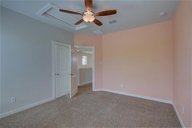 APT-11 - 2001 Faro Dr, Condo with 3 bedrooms, 3 bathrooms and null parking in Austin TX | Image 24