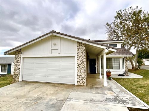 1078 W King St, Banning, CA, 92220 | Card Image