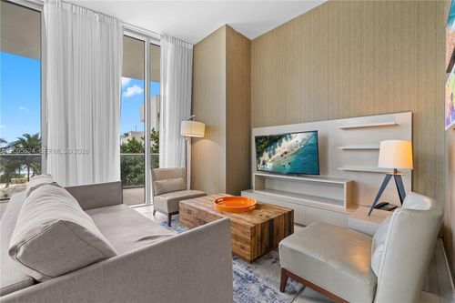 201-4111 S Ocean Dr, Hollywood, FL, 33019-3055 | Card Image