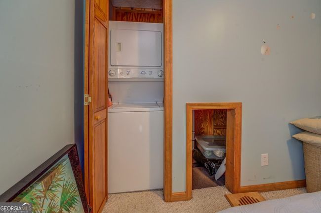 393 Templeton Cir, House other with 3 bedrooms, 2 bathrooms and 2 parking in Mansfield GA | Image 33
