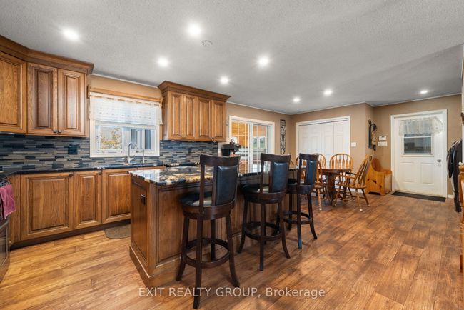 325 County Rd 30, House other with 2 bedrooms, 2 bathrooms and 25 parking in Bloomfield ON | Image 5