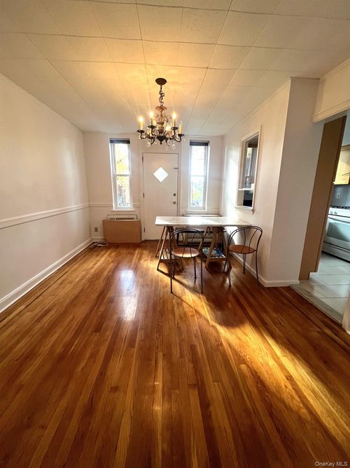 1945 Paulding Ave, Bronx, NY, 10462-3128 | Card Image