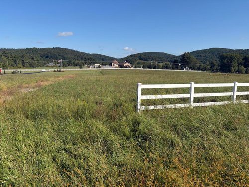 9786 Tinsley Ln, Bent Mountain, VA, 24059-2328 | Card Image