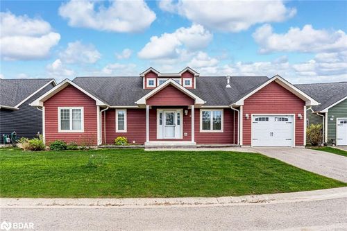 {{alt}} | Card Image