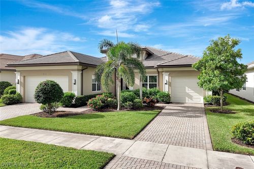 28562 Sicily Loop, BONITA SPRINGS, FL, 34135-8983 | Card Image